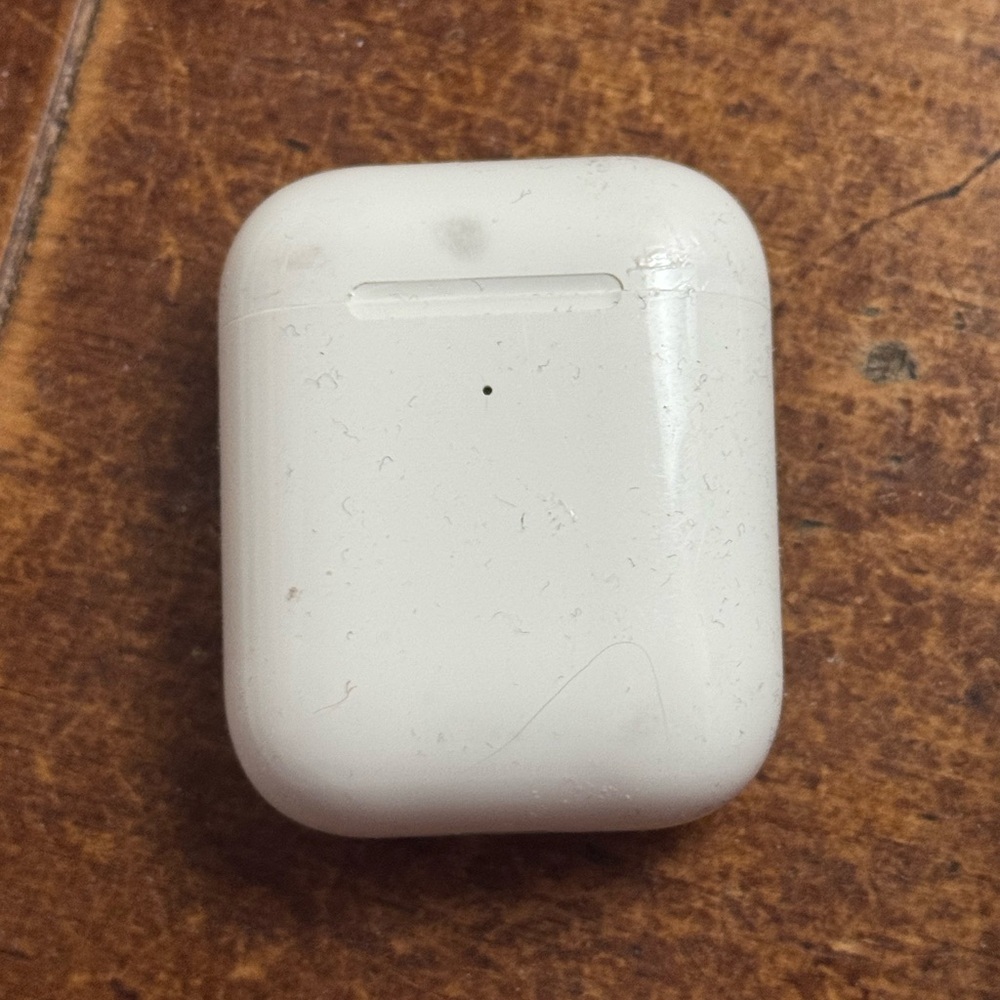 AirPods (2nd Generation)